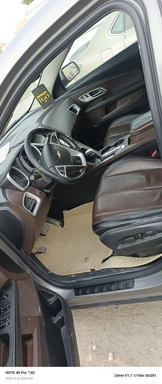 كونكس ١٢ خليجي مابيه ضريه كشر صبغ قطعتين  محرك ٦ محرك كير نضاف صدر زين فتحه فول مواصفات رايده ٩٠ هزه جديده رقم مميز هذا رقمي  ***********
