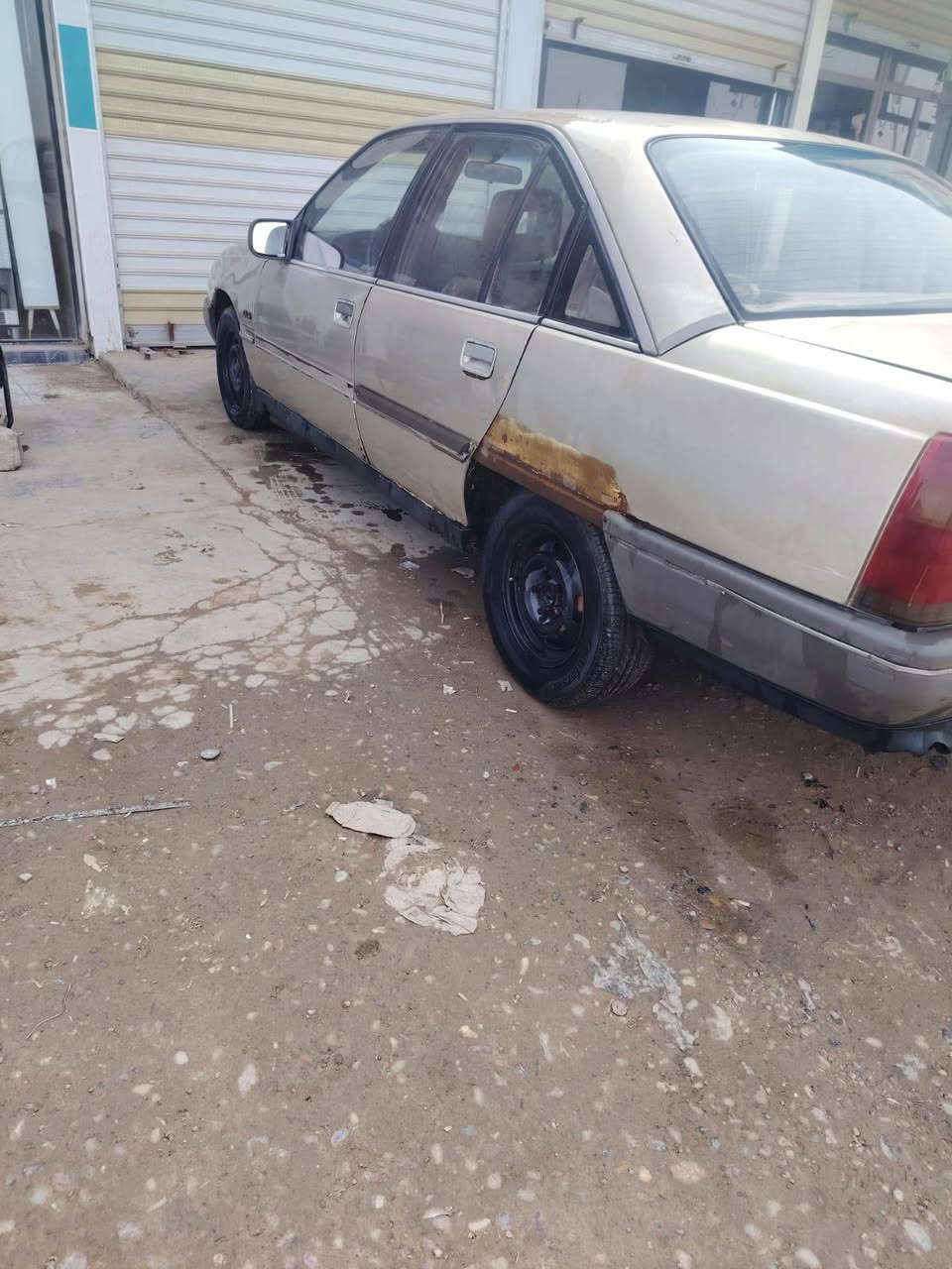 السلام عليكم اوبل اوميكه كير محرك فول تايرات نضاف صدر امامي خلفي فول السياره رقم 📱فحص صلاح الدين راعيهة بسامره ابيع حبل السعر 18وبيهة مجال للستفسار ***********
