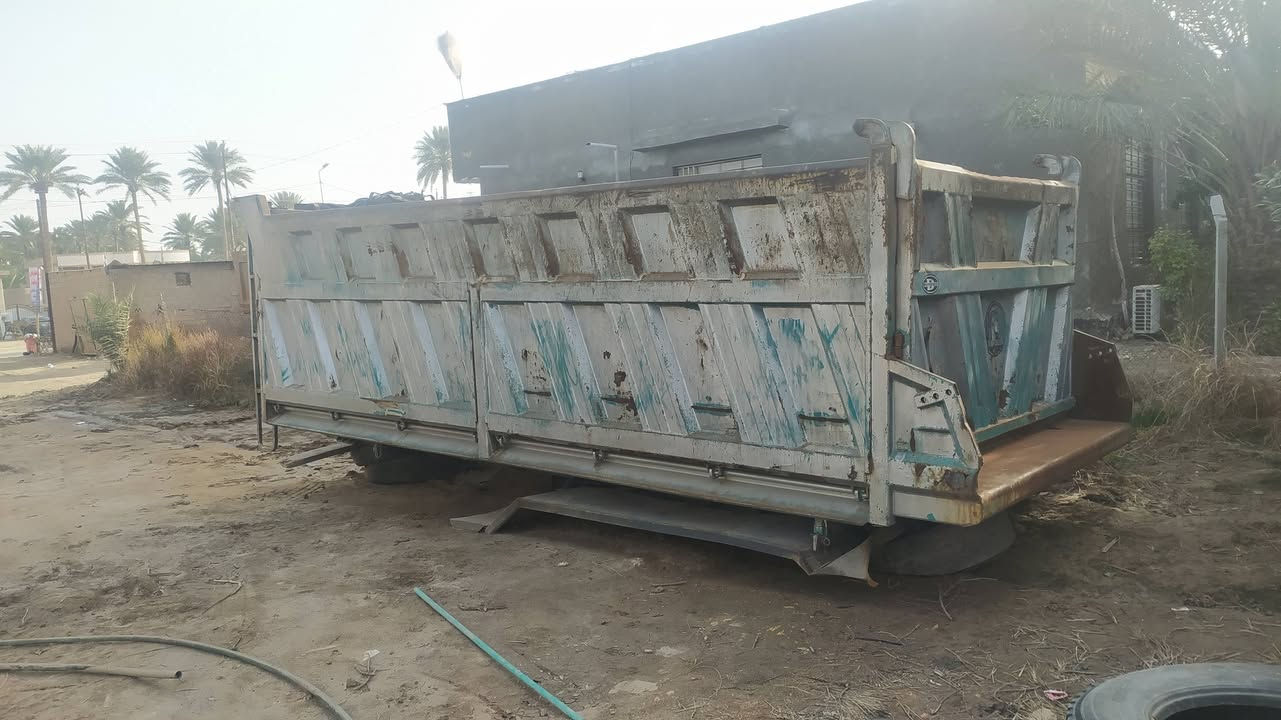 السلام عليكم للبيع بدي اكتروز طول 5 امتار و 65 سانتيم كامل دبل ونج وكونترول بدي نضيف وجاهز سعر 34 وبي مجال للاتصال ***********
