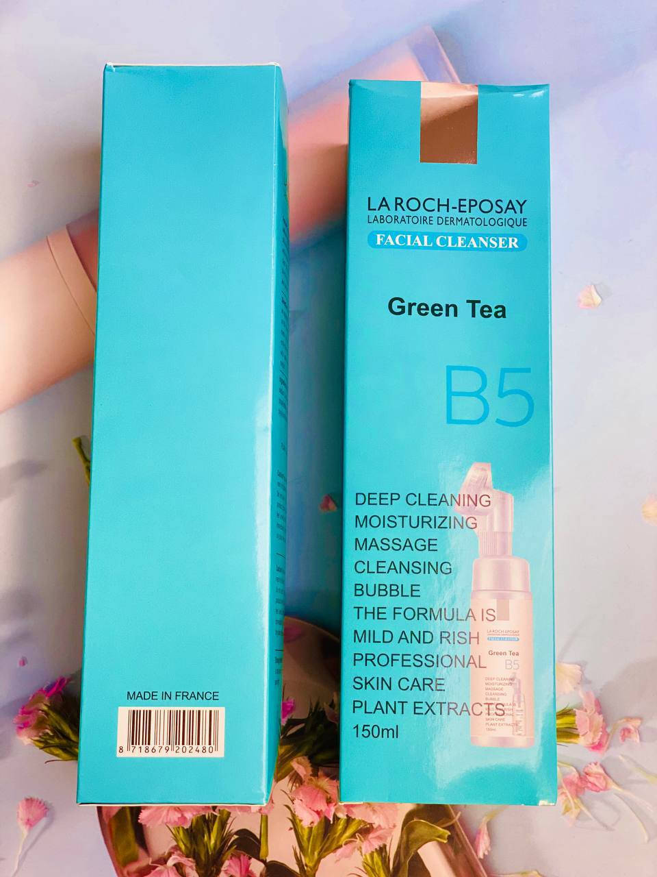 💙غسول لاروش فرشة 💙
يعد غسول لاروش غسول رغوي مناسب الأصحاب البشرة الدهنية كما أنه يرطب  الجلد ويعمل على توازن درجة الحموضة للبشره، وينظف وينقي البشرة دون زياده الجفاف
💙 فوائدة غسول الاروش💙:-
▪️غسول مناسب للبشرة الدهنيه ويزيل الزيت الزائد
▪️ينظف البشرة دون أن يعرضها الجفاف
▪️مناسب للبشرة المعرضة للحب
▪️يعطي البشرة المزيد من النظارة
▪️يقضي على البقع الناتجة عن حب الشباب
▪️يزيل الزيوت  السطحية والبكتيريا المسببة للحب الشباب
▪️يترك البشرة ناعمه ونضره إزاله الرؤوس السوداء من وجه والأننف
يتوفر خدمة توصيل لجميع المحافظات العراق


**إذا كنت صاحب هذا الإعلان وتريد حذفه لأي سبب، رجاءا أرسل رسالة إلى الدعم الفني**