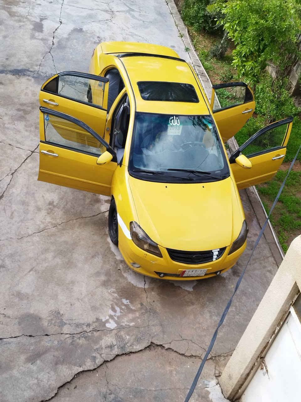 بي واي دي G3 موديل 2013 محوره مكينه كورلا  السياره بأسمي سنويتهه نهاية2027يخلص و بيهه خط خانقين -جلولاء  تبريد و تدفئه شغال تايرات جدد باتري جديد سياره مدوشمه  كامل السياره مصبوغه عام و بيهه باب مبدل و جم مكان بي معجون.
مكان سياره ديالى خانقين سعرهه37 وبي مجال وهاذا رقمي ***********
