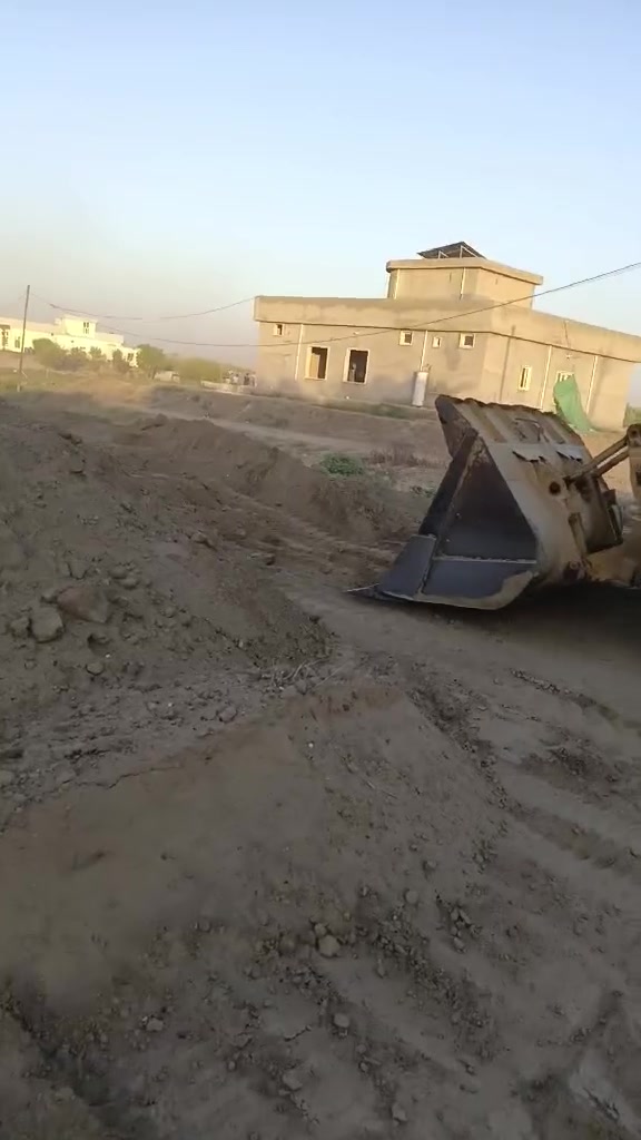 شفل ٧٠ بي موديل ٨٦ فحص كركوك للبيع يرهم مراوس بقلابه سكس سكانيه او فولفو حسب القناعه 
***********
