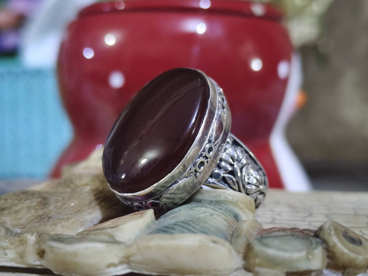 عقيق يماني انسي كرز الكرز طبيعي غير معالج ملكي صياغه يدويه مميزه السعر 85 الف للطلب ***********
