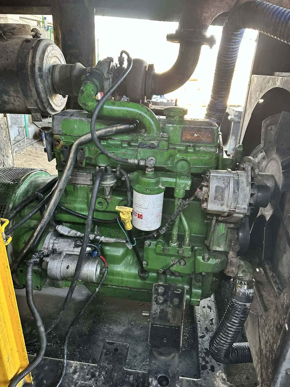 السلام عليكم للبيع مولد جوندير 4بستم مجفت جديد شرط على الشغل المولد نضيف المولد 80كيفي السعر 35قفل المكان صلاح الدين قضاء بلد تقاطع بني سعد الاستفسار الاتصال على الرقم ***********مكلف بالنشر
