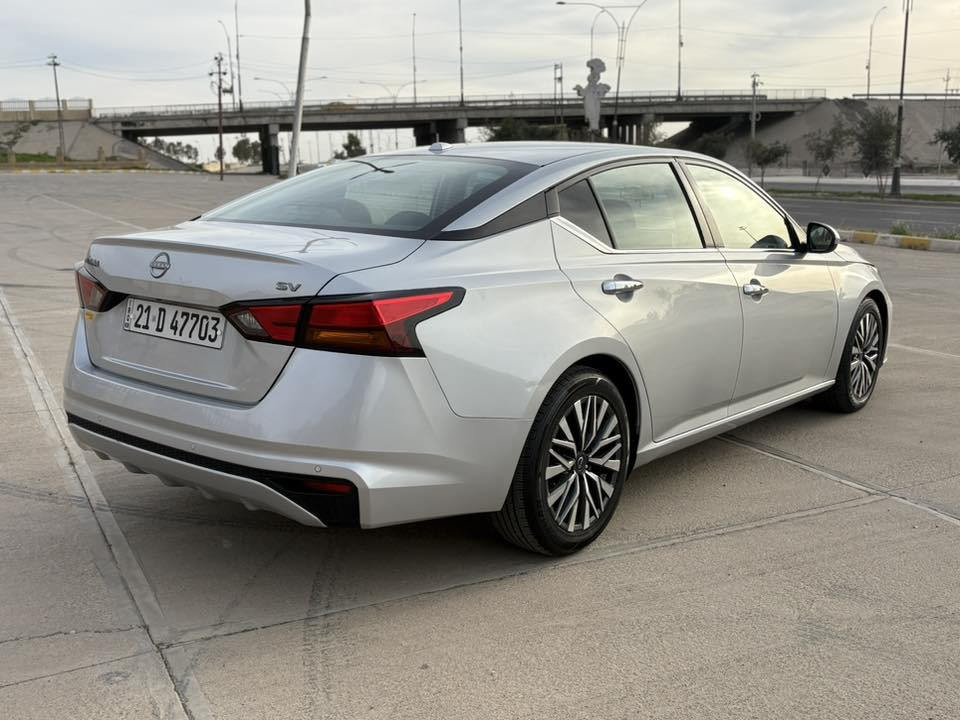 السلام عليكم
نيسان التيما ٢٠٢٣SV 
ماشية ٤٥ الف بيها فقط بونيد بدون دواخل شرط تفحص ما بيها خدش لا شاصي ولا بطانة مجرد شويه البدنه مسحوب ايرباك الستيرن فقط طاك مكان السيارة كركوك السعر ١٦٦ ورقهالشراي يخابر على ***********
