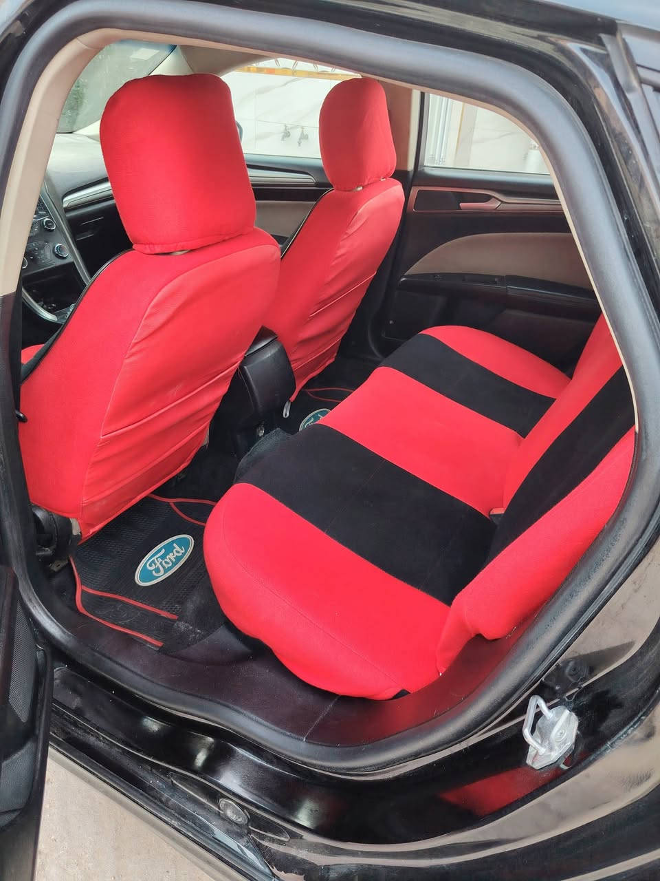 سلام عليكم للبيع فورد فيوجن موديل 19 رقم بغداد تبريد تدفئه تخم تاير محرك وكير كفاله السياره بدون دواخل بيها صبغ 
قطع بنيد مبدل بلادي وجاملغ وبيها بالباب شويه صبغ محرك ٢٥٠٠ مرغوب تنفس طبيعي مراوس هم يرهم السعر 105  مكان السياره فلوجه ***********
