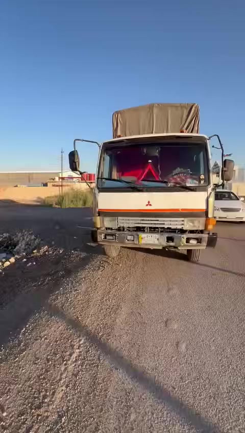 السلام عليكم
مكلف بنشر مكلف بنشر 
رقم صاحب السياره

‭٠٧٨٢ ٤٥٦ ٢١٧٩‬

 للبيع فوزه مربع موديل 88السياره جاهزه مكينه كير اكسل مكفول شاصي بي فطر وضاربي باج مصلح جاهز كهربائيات شغاله ميكانيك كله ادامه جديد رقمه بغداد صاحبهه بديوانيه متعهد بتحويل سنويه ما نافذه 
السعر 105وبيه مجال 
المكان بغداد ناحية الوحده 
الخالصه
