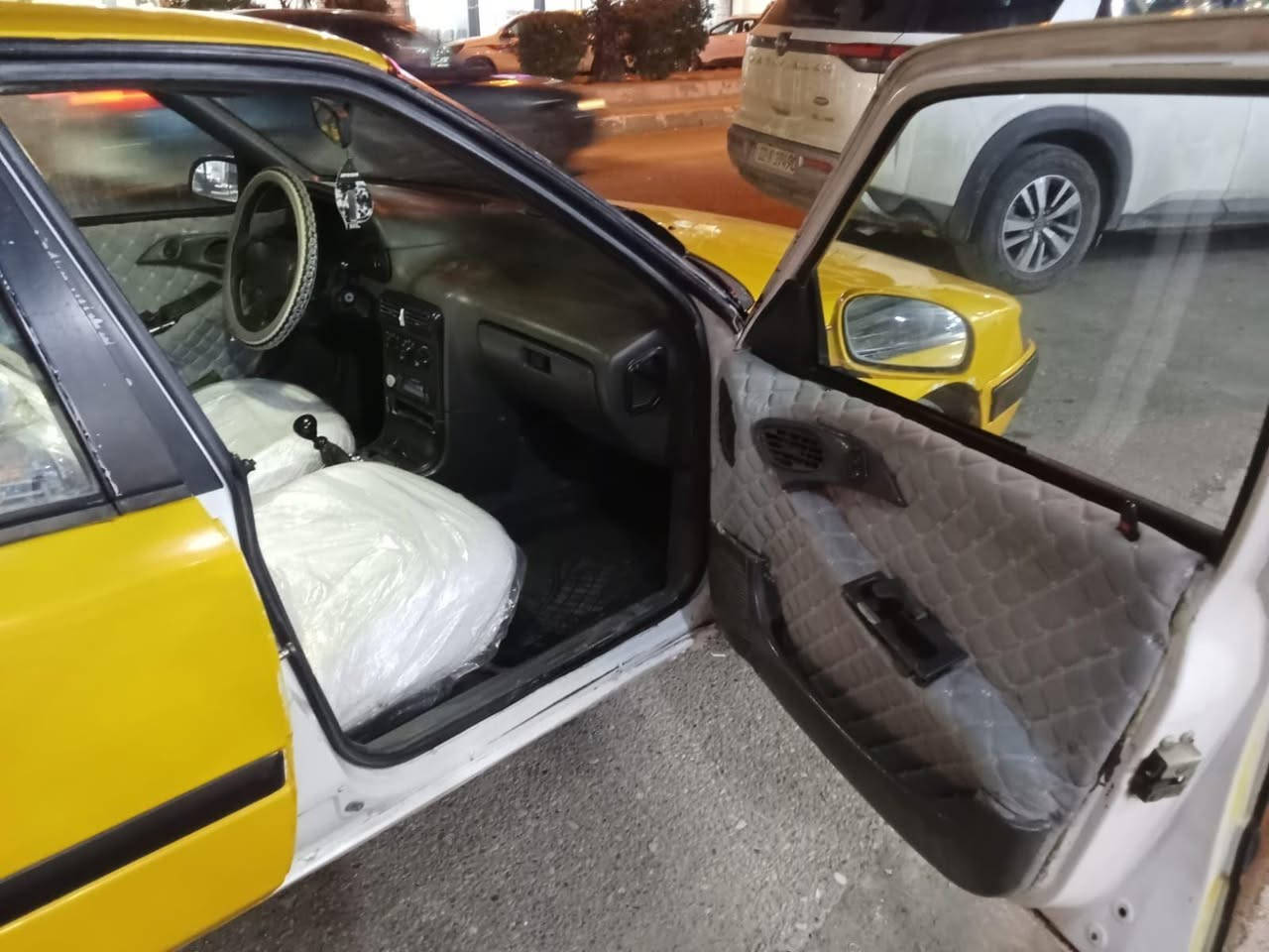 دایو اسبرو للبیع مودیل 1996
رقم کرکوک شرط تحویل
کوبون بنزین
گیر ومحرک کهربائیات شرط
تبرید❄️ و تدفئة شغال
سعر 23 وبي مجال بسیط
       *********** كركوك, العراق
