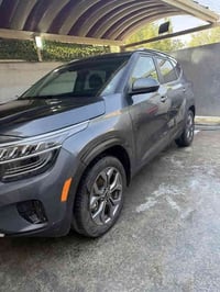 كيا سيلتوز موديل 2024 وارد أمريكي حادثها كما في الصور  صبغ جاملغ امامي...