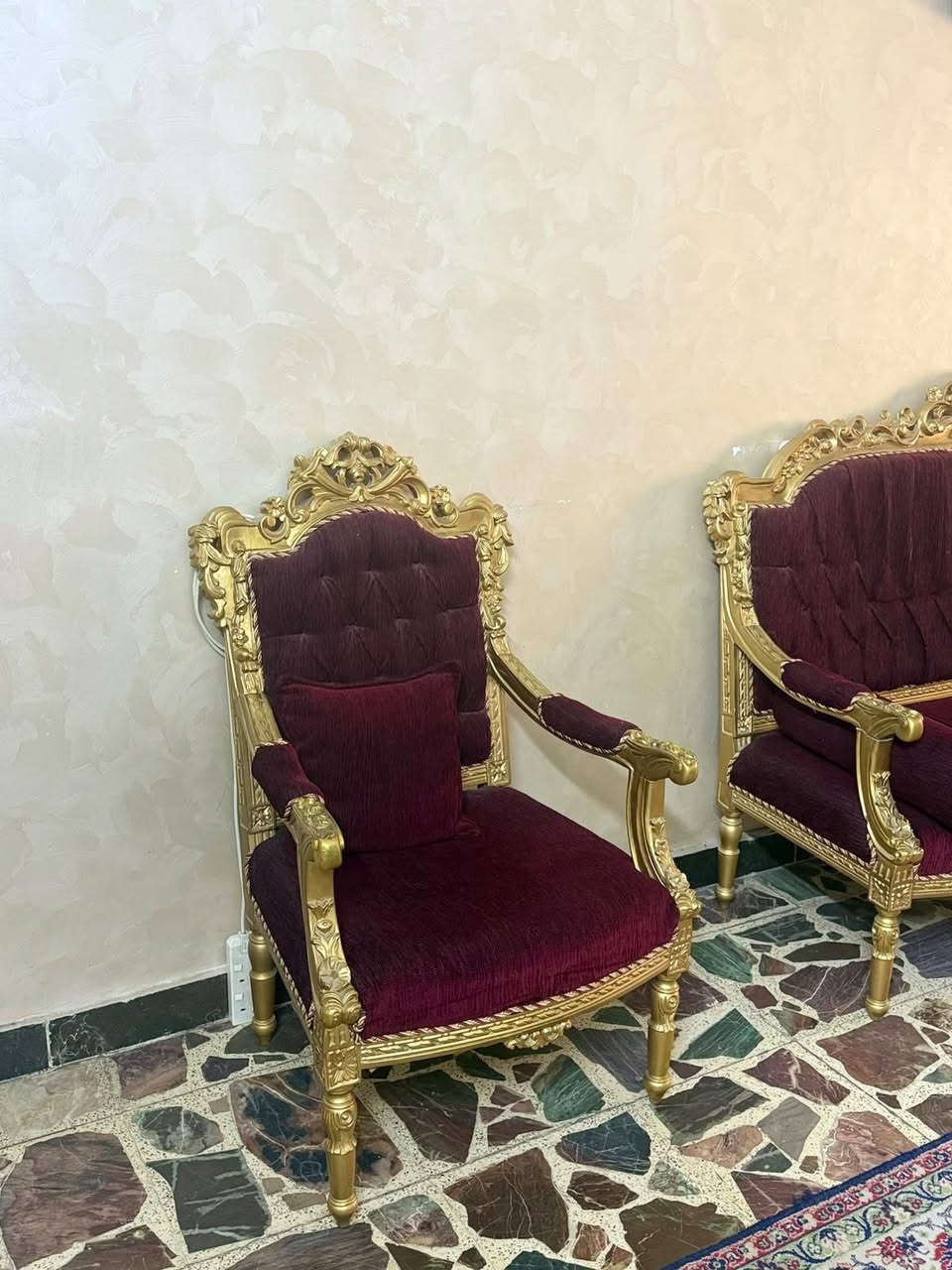 سلام عليكم تخم مصري 10مقعد سعر 250الف مكان الكاظمية ***********
