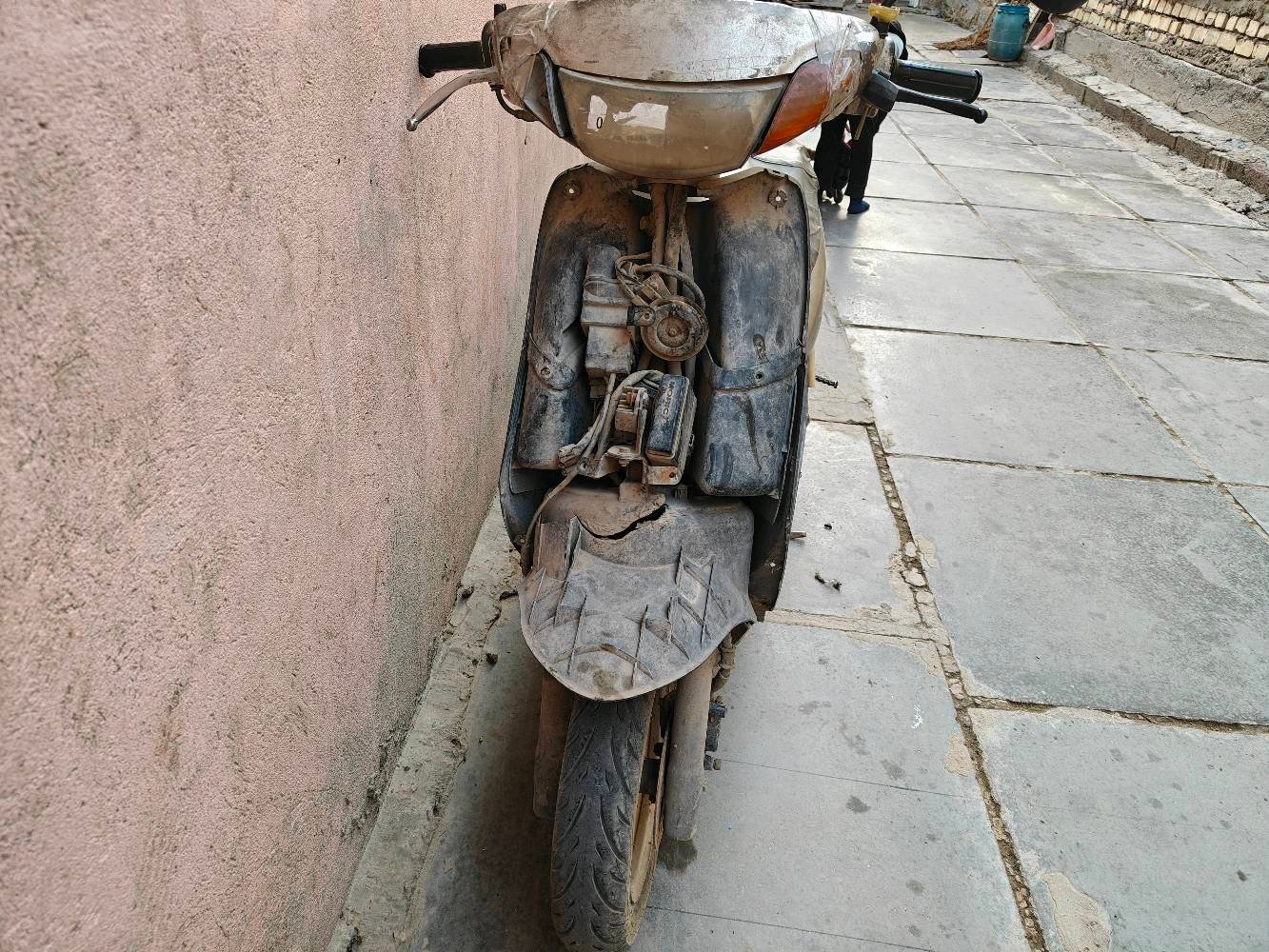 دراجة عصفورية شغالة 

عنوان بغداد 
حي النصر 