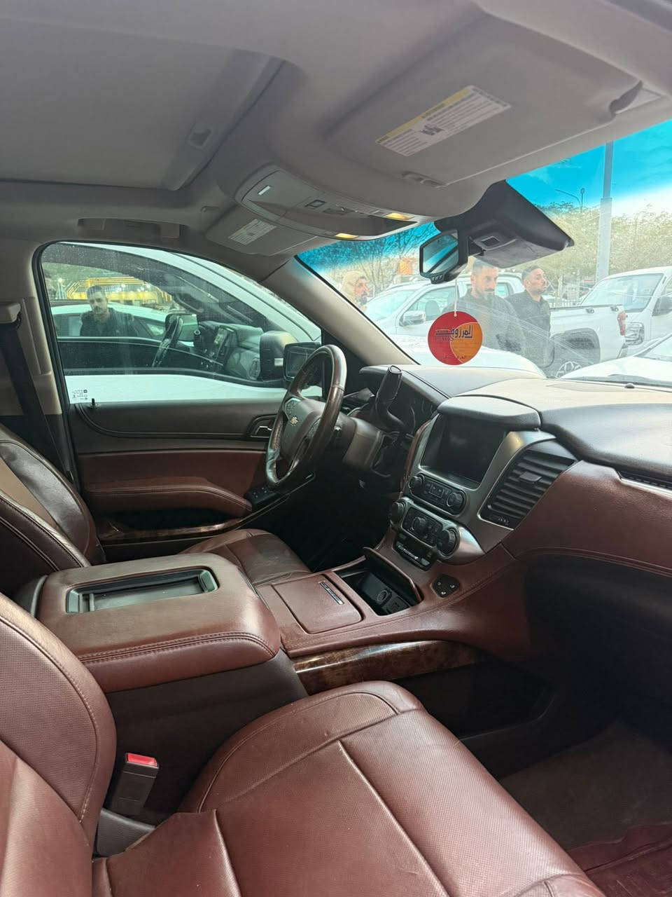 تاهو 2015LTZ
مقاعد VIP
داخل قهواي ملكي 
كشنات جلد 
كشنات كهرباي 
كشنات تدفه وتبريد 
تحديد مسار 
تحديد سرعه 
5بصمات البواب 
4ويل 
قاصه موجوده 
تلفزون 
فتحه السياره 
استيرن هيتر 
دوسات كهربائيه 
زينون السياره 
حادثه مثل ما موضح بيه 4قطع 
دخول جديد العراق 
كتاب ضباط 
سعره 285&
التواصل ***********
التواصل ***********
