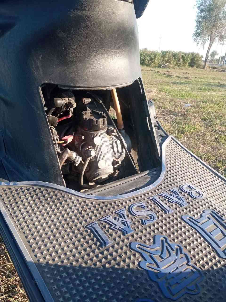 السلام عليكم دراجه فراشه للبيع حاويه دراجه خير من الله شلعه ومعدل كهربائيات كله شغاله مكان بابل الشوملي السعر 450وبيه مجال للاستفسار  ***********واتساب
