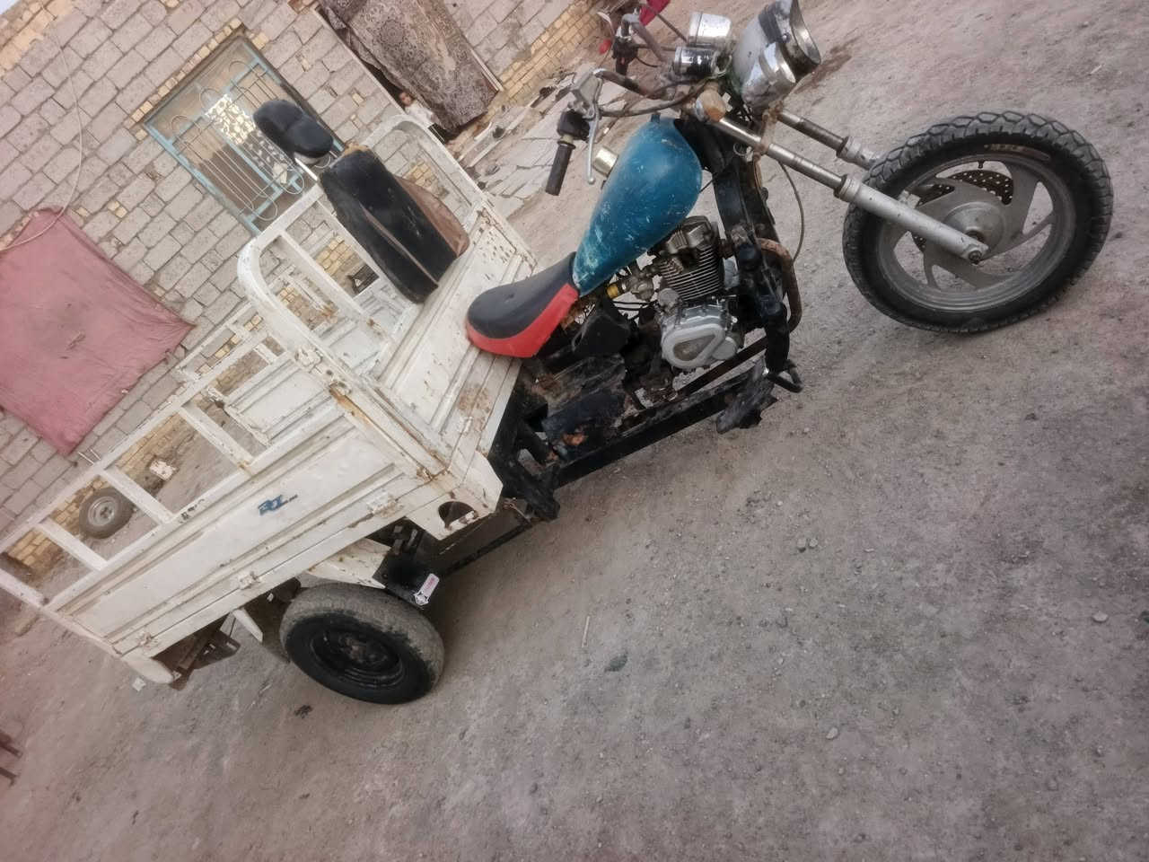 ستوته للبيع بدون اوراق شاصي نضيف 
مكينه نضيفه وناعمة كهربيات كله شغاله نكره سلف
تايرات جوبلس بدي نضيف كلش بابه موجود ستوته جاهزه
مال كسبه السعر 550قفل الشراي يتصل 
***********
