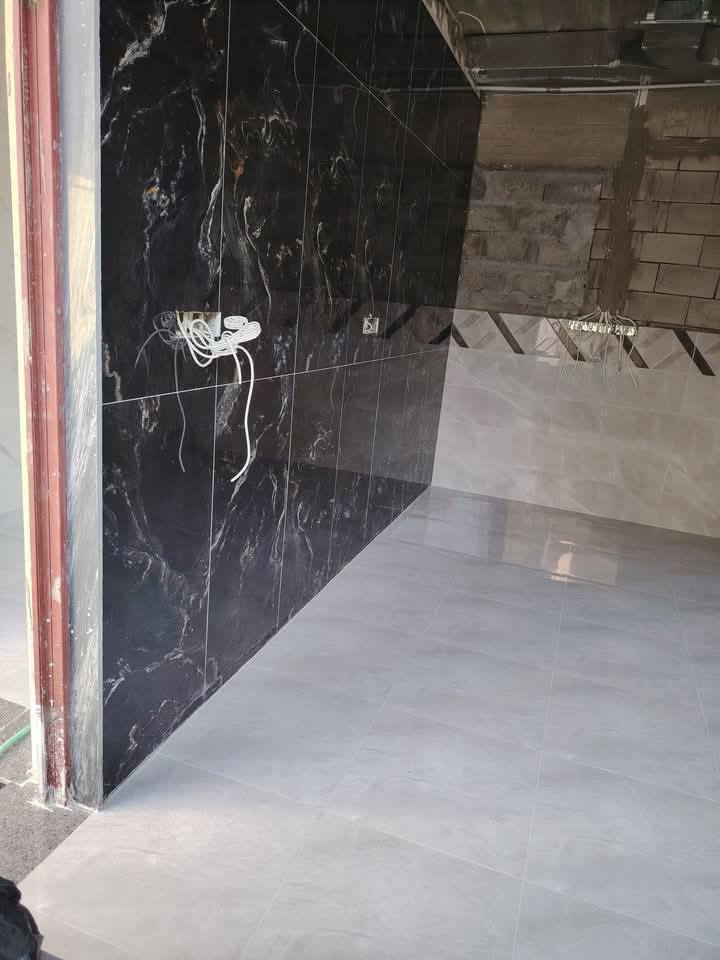 كادر عمل #موصل - سيراميك بورسلين ارضيات جدران ع الليزر +خيط 
👈سعر مناسب وشغل درجة اولى 
متواجدين حالياً في قضاء بلد 
تواصل👇👇
***********
