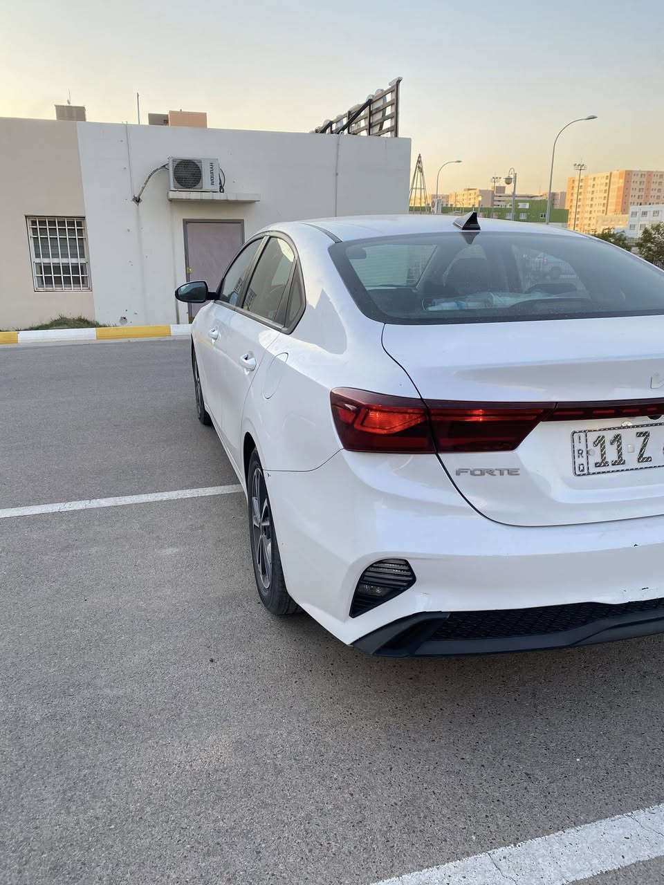 السلام عليكم
كيا فورتي 2023وارد امريكي
حادثها جدداً بسيط خشم البنيد بدون ايرباك كله سليم
ماشيه 41الف
السعر 155 وبيها مجال
*********** فقط واتساب
مكاني بغداد
