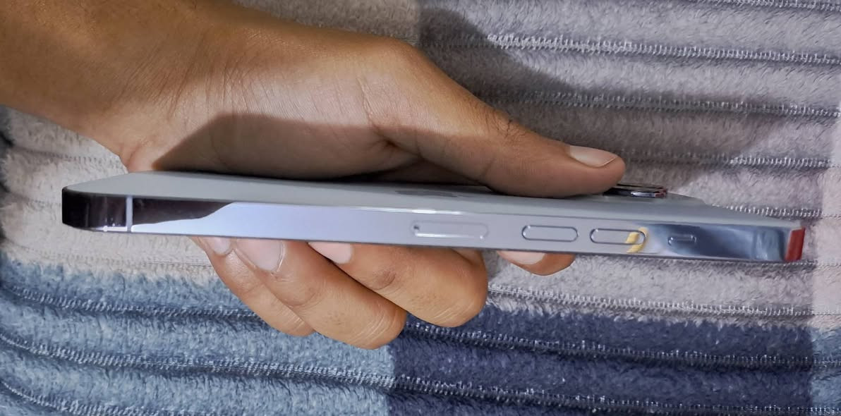 13 برو ماكس
ذاكره512
بطارية87 بلاديه
نضافه100% شخط مابيه
جهاز وتر ما مفتوح ولا داخل صيانه


**إذا كنت صاحب هذا الإعلان وتريد حذفه لأي سبب، رجاءا أرسل رسالة إلى الدعم الفني**