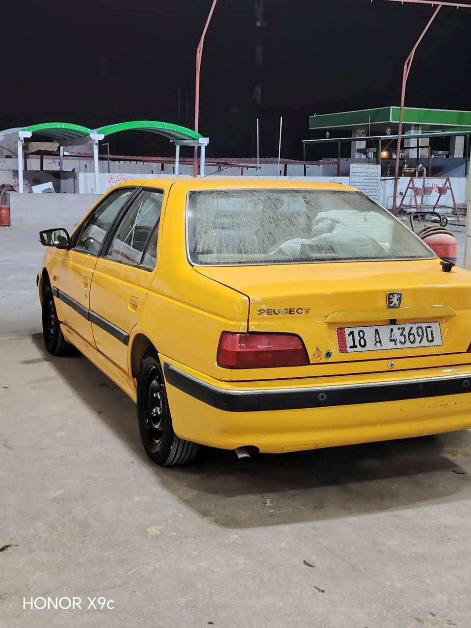 سلام عليكم بيجو بارص موديل 21كفاله عامه رقام نكليزي  *********** مكان سياره دوانيه
