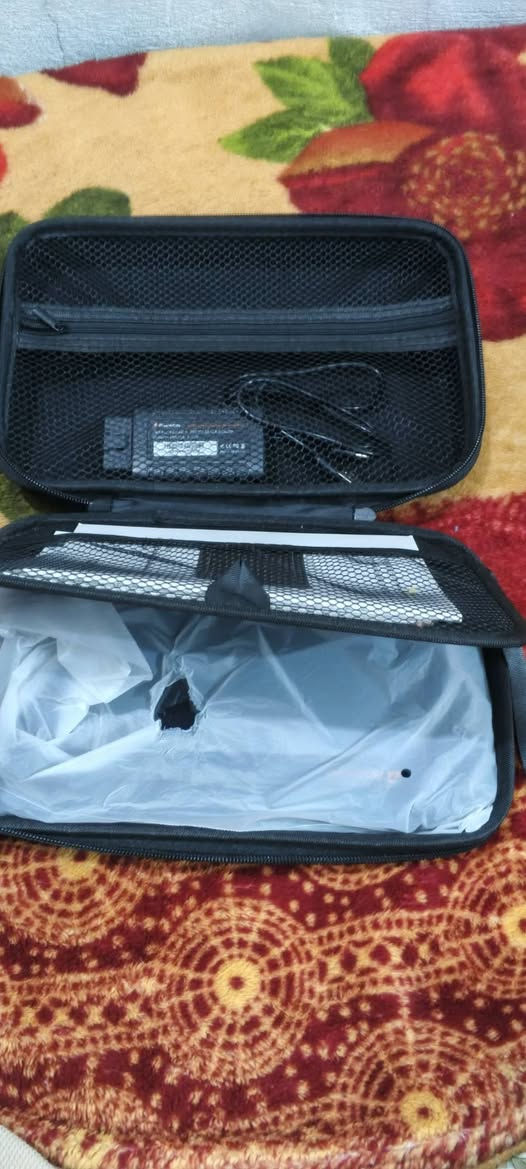 للبيع جهاز فوكس ويل   جهاز فحص وصيانه وبرمجه  جميع السيارات امزون جهاز جديد على وضع الشركه  سعره 275 وبي مجال بسيط كلش  الاستفسار ***********  بي واتساب او تراسلوني خاص  وبخدمتكم
