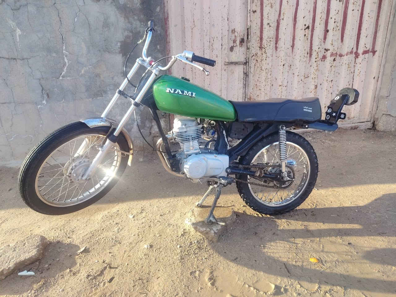 سلام عليكم شباب ارشة للبيع مديل ١٧ اصولي وكيلة احمد الربيعي دراجة حلوة ويلة جدد تواير جدد لا تنقيص ولا تبخير  السعر 550 وبية مجال المكان نجف ابو صخير الاستفسار ***********
