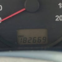 بيجو جي ال اكس موديل 10السياره على وظع الشركه الاستفسار 07711149332