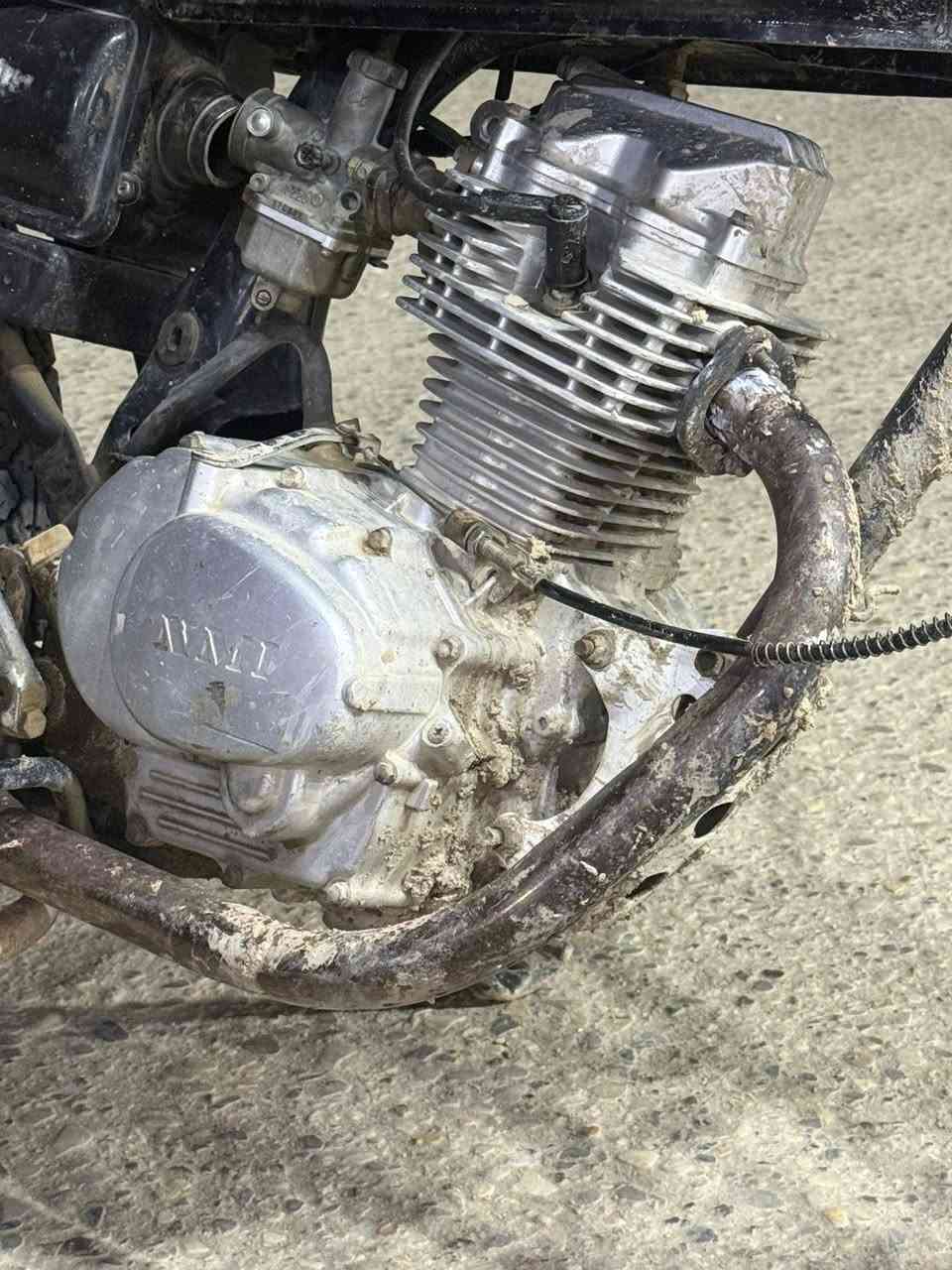 سلام عليكم دراجه البيع. شاصي ارشه 19 اوراق صولي    مكينه مال نامه شلامجه موديل 22.       سعره 450    وبيه مجال.        مكاني ناصريه مركز.


**إذا كنت صاحب هذا الإعلان وتريد حذفه لأي سبب، رجاءا أرسل رسالة إلى الدعم الفني**