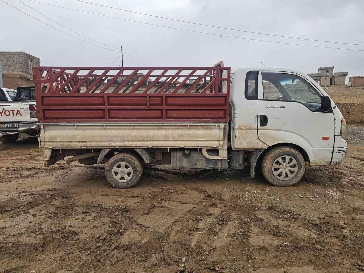 اسلام عليكم
كيا حمل للبيع موديل 2007 محرك 3000 شرط لاصرف ولا نفخ رقم نينوى انكليزي شرط التحويل مع حصه كاز السعر 75 
رقم الهاتف/***********
