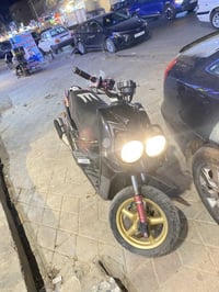 دراجة سكنس جبلي ام عيون لون اسود نضيفه جدا وحلوه السعر مليون وميتين مك...