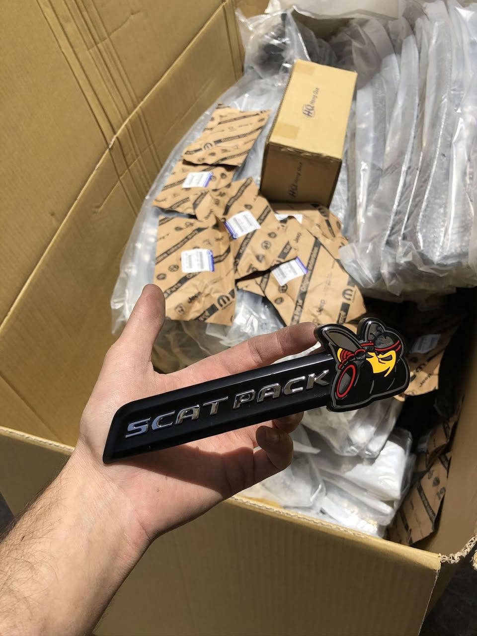 لانكم الافضل تستحقون الافضل
📌#الدفع عند الاستلام💶✋🏻
📌 #توصيل لجميع محافظات العراق خلال 24 ساعة📦

📌#قطع_غيار أصلية ومكفولة
وتجاري تايوان 🇹🇼 وتجاري 🇨🇳 صيني
‏🆗( test drive ) 🆗

📩*********** 📲 #وتساب

^اضواء        العراق🇮🇶 * 
^لتجارة قطع غيار السيارات الحديثة-

  مباشر👇

‏🇮🇶 #العراق - #بغداد📍       

📍العلاوي شارع 6
  
📌اوقات الدوام⏰ 
📍 8:30صباحاً 🌝4: عصراً🌚

✅المصداقية هيه غايتنا

مواكبة لا تنتهي نحو الاحد
متوفر مكاين جارجر اوباما جالنجر دورنكو جيب 
6سلندو و8سلندر من
