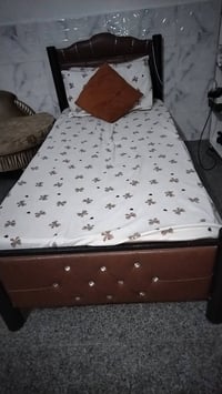 للبيع • غراض • سعره