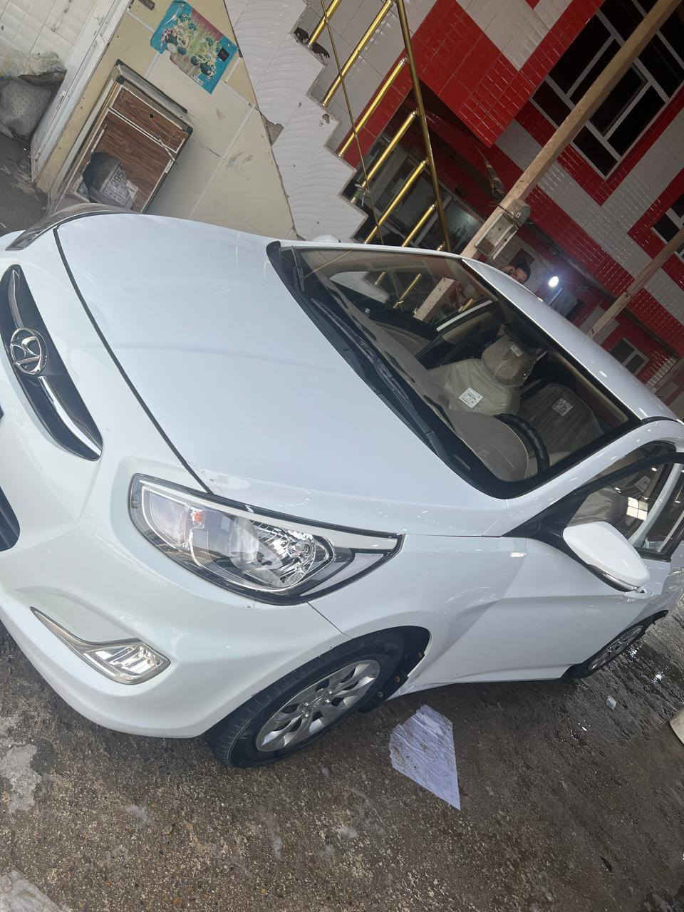 سلام عليكم ٢٠١٦ خليجي كفاله عامه سياره جديده معنه الكلمه السعر ١٠٠ وبيه مجال رقم ***********
