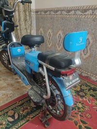 دراجه شحن • جديده • ناقصه بطاريات