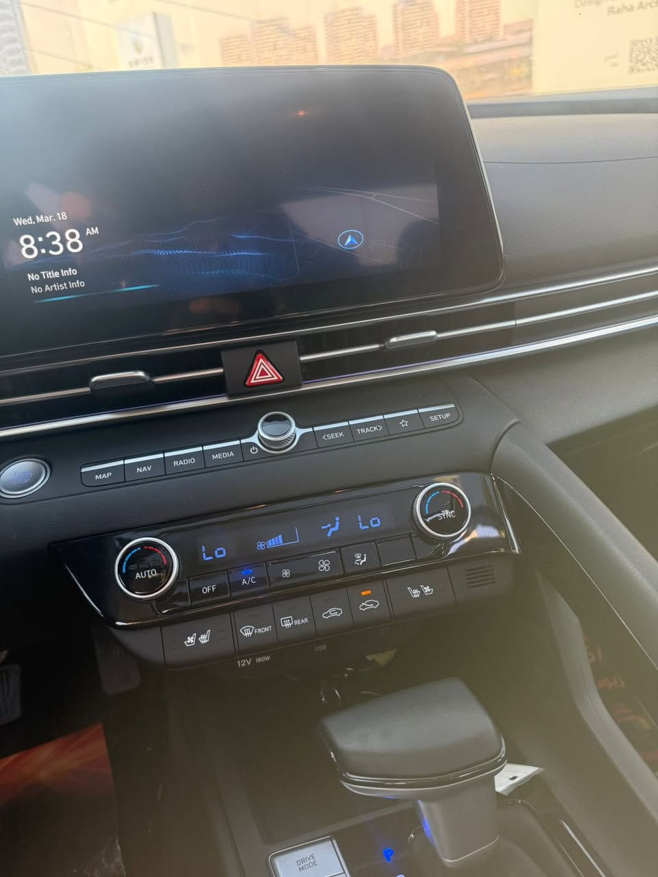 السلام عليكم    سياره للبيع
هونداي النترا موديل 25 سياره فوووول لمتدد هايبرد سياره جديده ودخول جديد ماشيه (900) اقل الالف فووول لل اخير حادثها ٤ أصابع بلبنيد حته الدعاميه نفسها ممبدلها 
بدون قطره صبغ سياره فول لمتدد ميحتاج اذكر مواصفات 
مكان السياره بغداد الغزاليه 
للاستفسار :***********
