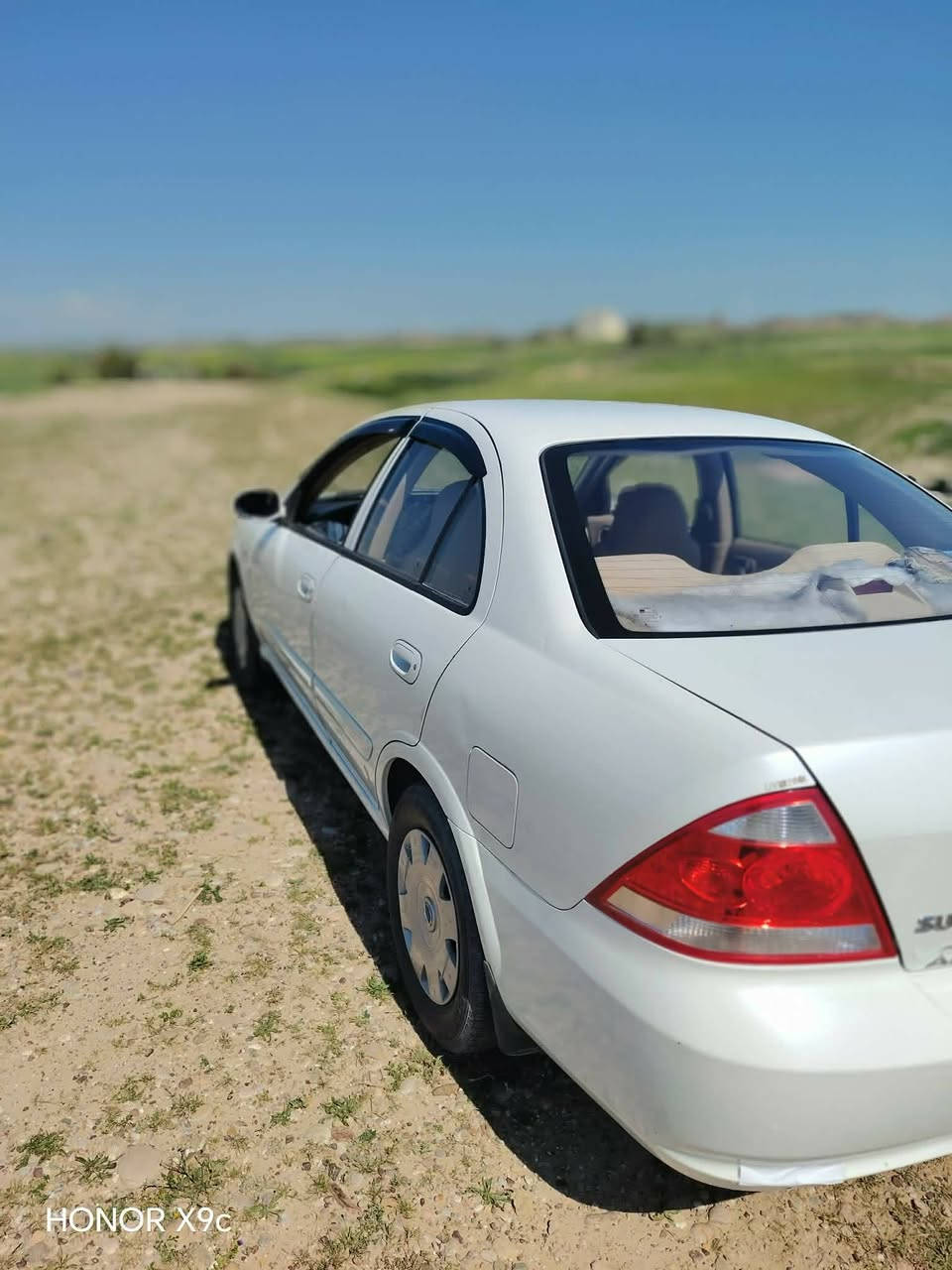 نيسان صني كوري ٢٠٠٨بيهة٣قطعة نص بخ بدون معجون موجود بطاقة بنزين كيرمحرك شرط كيراوتوسنوية جديد٢٠٢٩رقم موبايل ***********السعر٩٠
