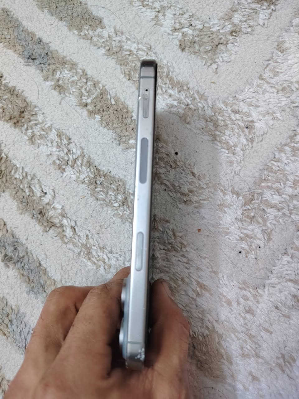 سلام عليكم
ايفون 15برو ماكس
موبايل بس ضهر مكسور
امريكي الذاكره 256
دبل سيم
مشحون ٥٢٠
بطاريه ٩٠
والسعر ٧٢٥ وبيها مجال قليل
الرقم ***********
