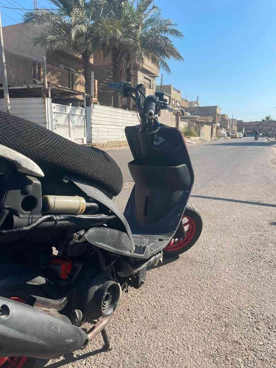 سلام عليكم ماكس عدله للبيع. شوفت عينكم دراجه سلف تشتغل  مكينه 55 سعر 350
***********
