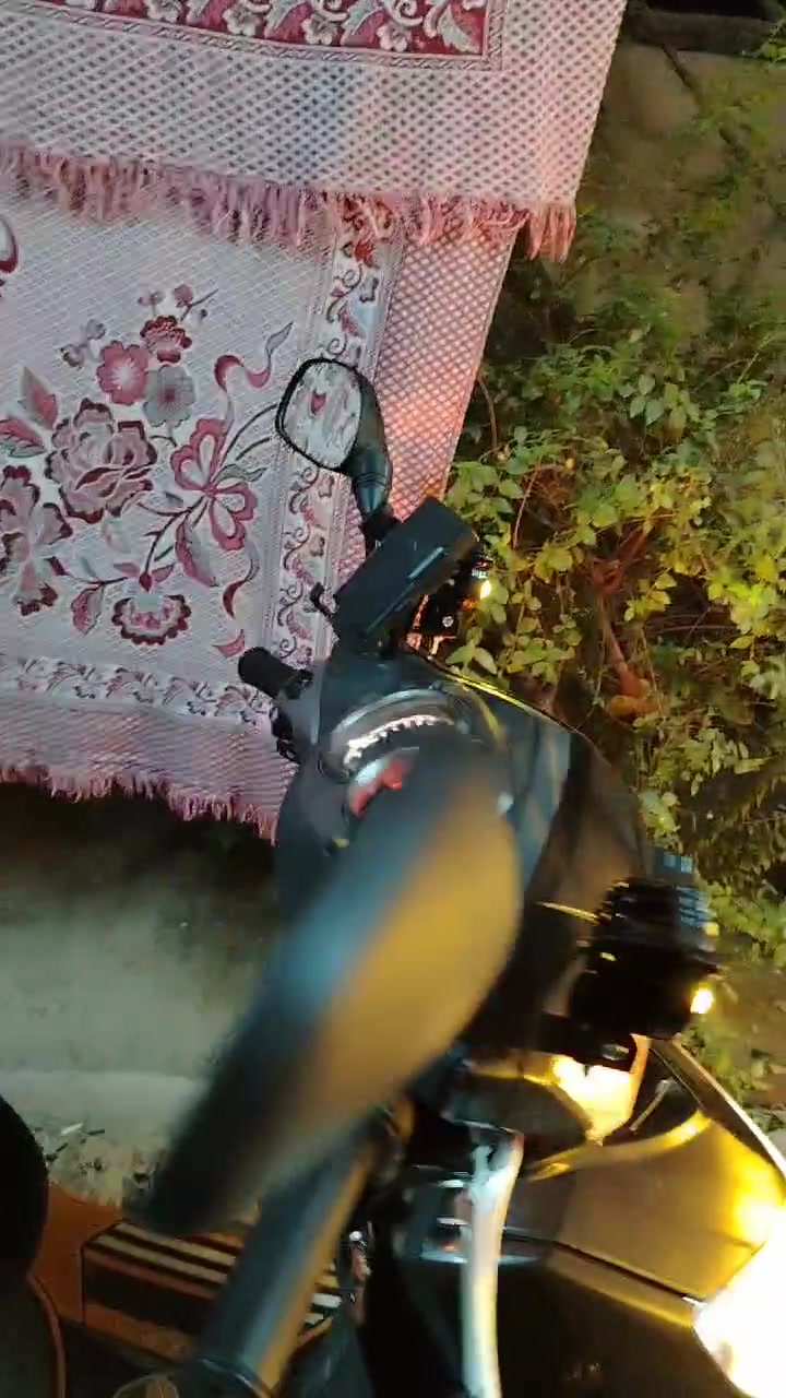 سكنس فحل كوري الدراجه رنبه مكينه مكفوله كفرات بلادي كهربائية كلها شغاله سلف وهندر مكاني بغداد السعر 850 وبيه مجال ذا اكو مراوس بوكسر عادي اراوس 