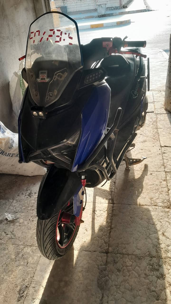 سلام عليكم دراجه للبيع 275 وبيها مجال 
بس الصبح متواجد دراجه تشتغل ونعمه من الله ***********
