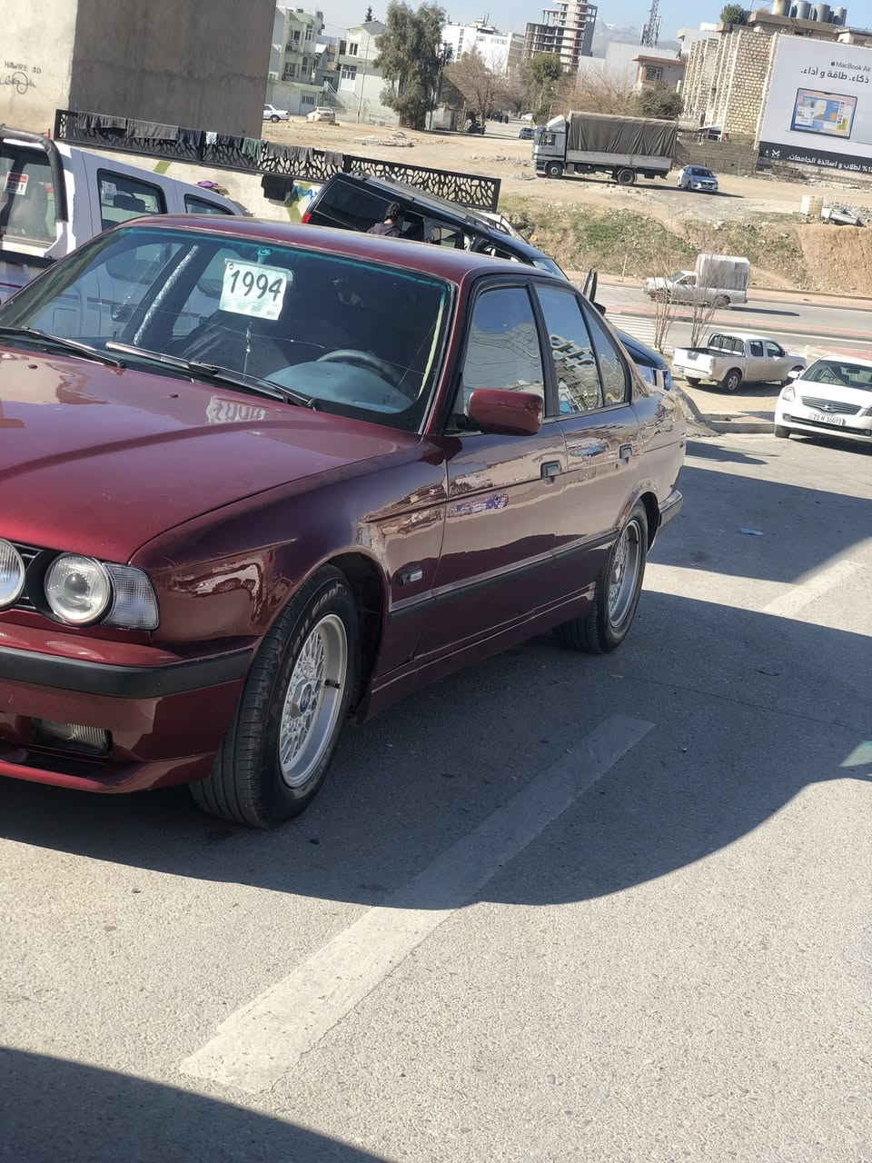 بی یئیم  بۆفرۆشتن ئە ئارمی پلاستیکی سلیمانی ۹۱ کامل کراوە بە ۹٤گیرومە کینە و ئە کسلی بە شە رت  چوار جام کارە بادوگمە ی s بە فری ئیشە کا سوکان کارە باییە تازە بؤیاخ کراوە  ***********سحری ٥۳محامە لە
