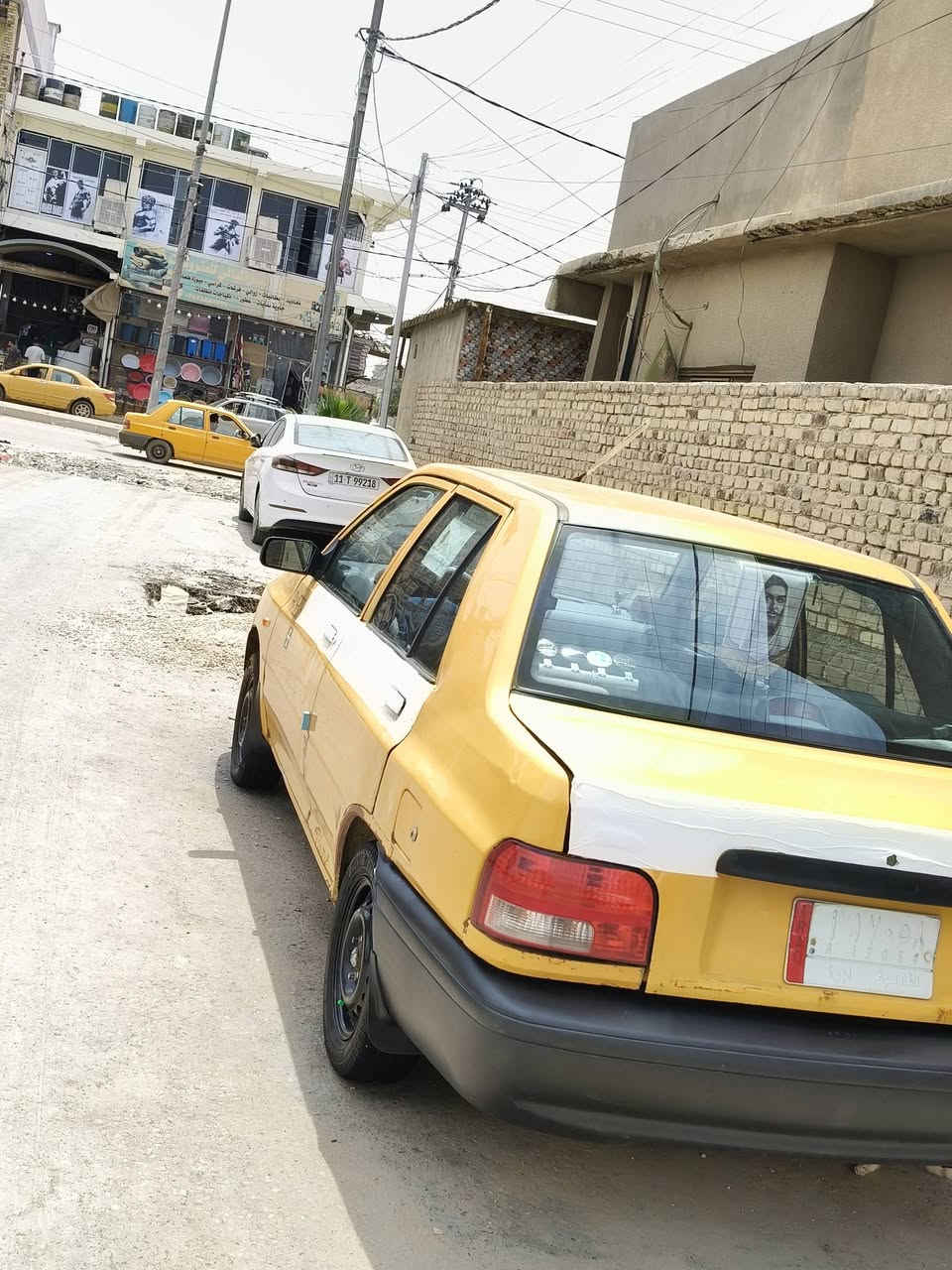 سلام عليكم سايبة للبيع موديل 16 امصفر هيئة غرامات او السنوية ما صقطة. او راعيهة يمي بل دوانية  امدور ثاني يوم او مكينة او كير جدد او حدادية جديدة او السيارة شوف العين . المكان سيارة دوانية.السعر 28 او بيهة مجال بسيط.***********
