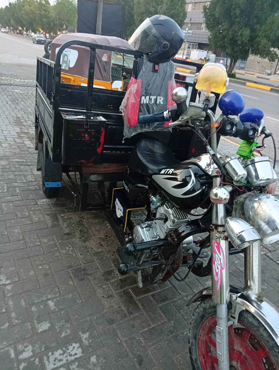 السلام عليكم ستوته ام تي ار رقم سنويه ستوته نضيفه تخبل كفاله من شاصي محركه كهرباء من طول الطول شغاله نكره سلف سعر مليون ونص عنواني بصره معقل هاذ رقمي ***********انه خادم الشراي
