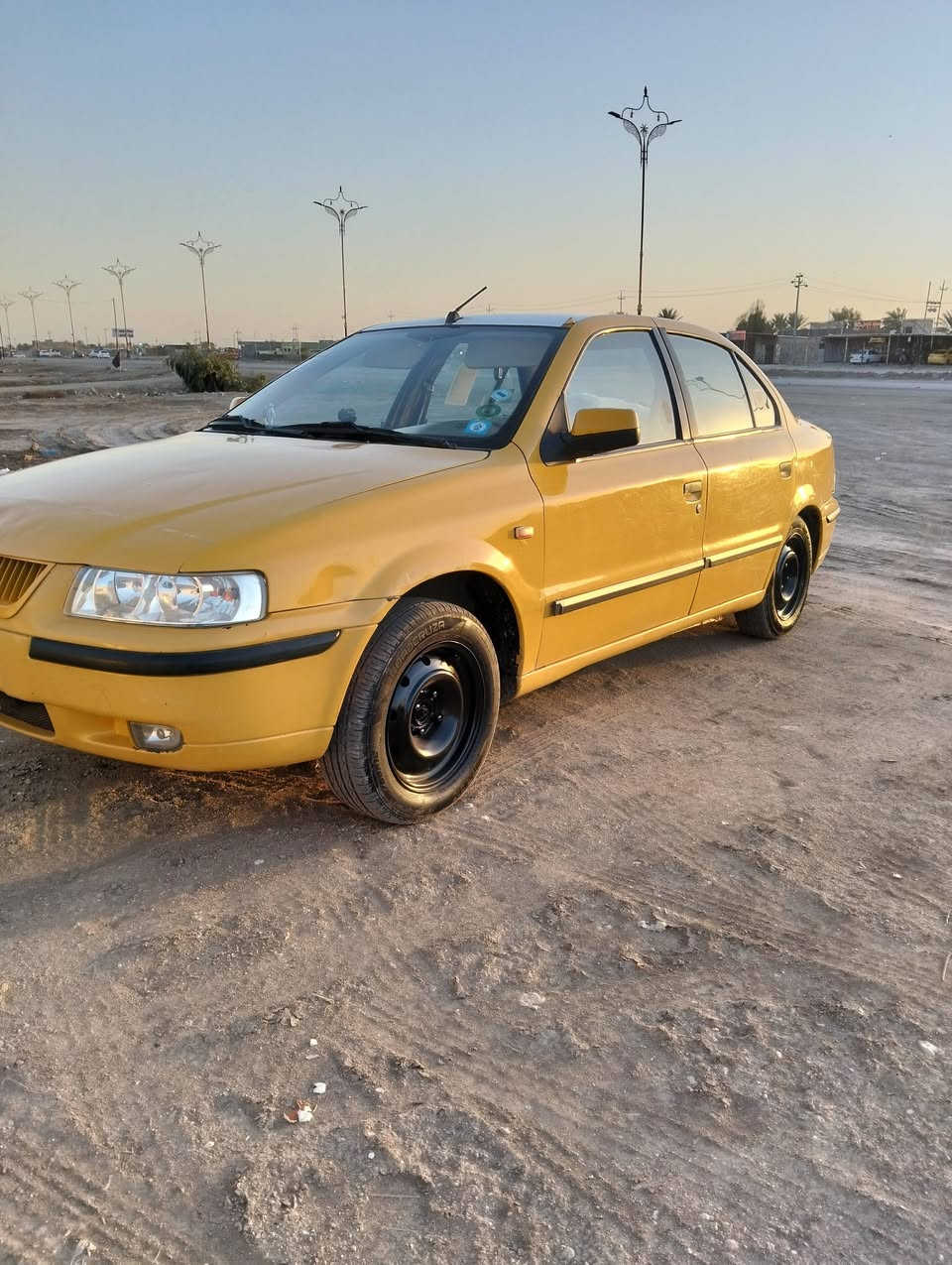 سلام عليكم سمند مديل 2011 رقم بابل بيه صبغ بنيد وباب بس مكينه وكير وحداديه وتخم تاير
مقطع فيديو نشره ومفصلك كلشي مكان السياره الديوانية 
الانتصال ***********
ا
