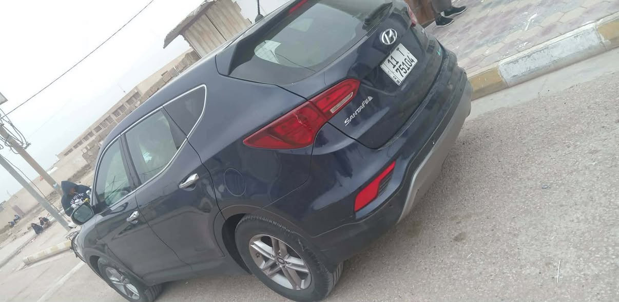 سنتافي موديل ٢٠١٨ رقم بغداد تحويل ثاني يوم سونارها وياها صبغ فقط خشم الجنطه والباقي مكفول كير محرك كلشي شرط الكفاله (مال جناي ) السياره ٤سلندر خمس نفرات 
السعر ١٥٣   مستعجل علبيع 
للستفسار الاتصال على الرقم ***********
