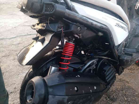 السلام عليكم دراجه سكنس جبلي
موديل2014 دراجه خير من الله شلعه معدل كهربائيات شغاله هورن نكره سلف فقط بيه نقوصات بسيطه اما المكينه مكفوله بغداد الدوره .. السعر مليون 

***********
