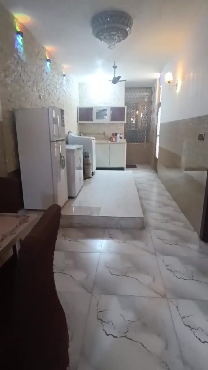 شقق ايجار مساحه 100 متر طابق ثاني وثالث درج معزول قرب الامام بوبيات عمود رقم 8 مجاور فندق الاقمار الخدمات ماء شرب غاز طبخ انترنت بلديه وخدمه تنظيف كهرباء 24 ساعه ايجار اليومي والشهري *********** @*********** اقرب نقطه داله كراجات وقوف السيارات مدخل شارع السدره مباشر اني صاحب الشقق
