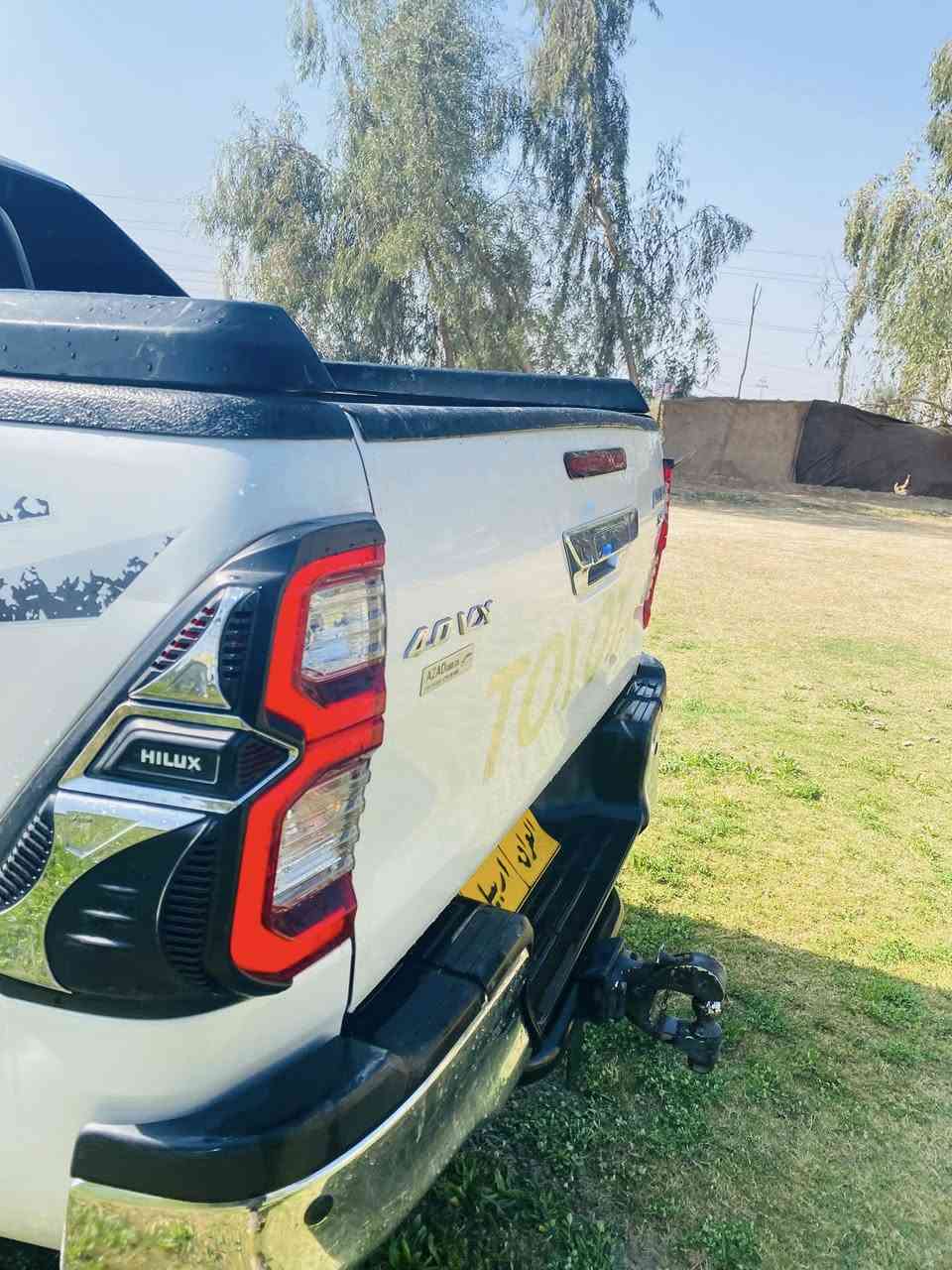 سلام عليكم👋
للبيع تيوتا هايلوكس🛻

تي ار دي 

كويتي باب اول 

موديل 2022 

رقم اربيل بأسمي 

فول مواصفات للاخير 

شاحن وايرلس 

حساس امامي خلفي 

قطعتين تبريد ❄️

٦ سماعات 🔊 

‏شاشة🖥️

بصمة 

باقي المواصفات معروفه فول 

🟩السعر عنده التصال      

لاستفسار 📞 

لاستفسار الاتصال ع الارقام التالية 📲📲

‏)(***********

تحياتي لجميع 🌹 🌸 🙏🏻 سلام عليكم👋 سلام عليكم👋
