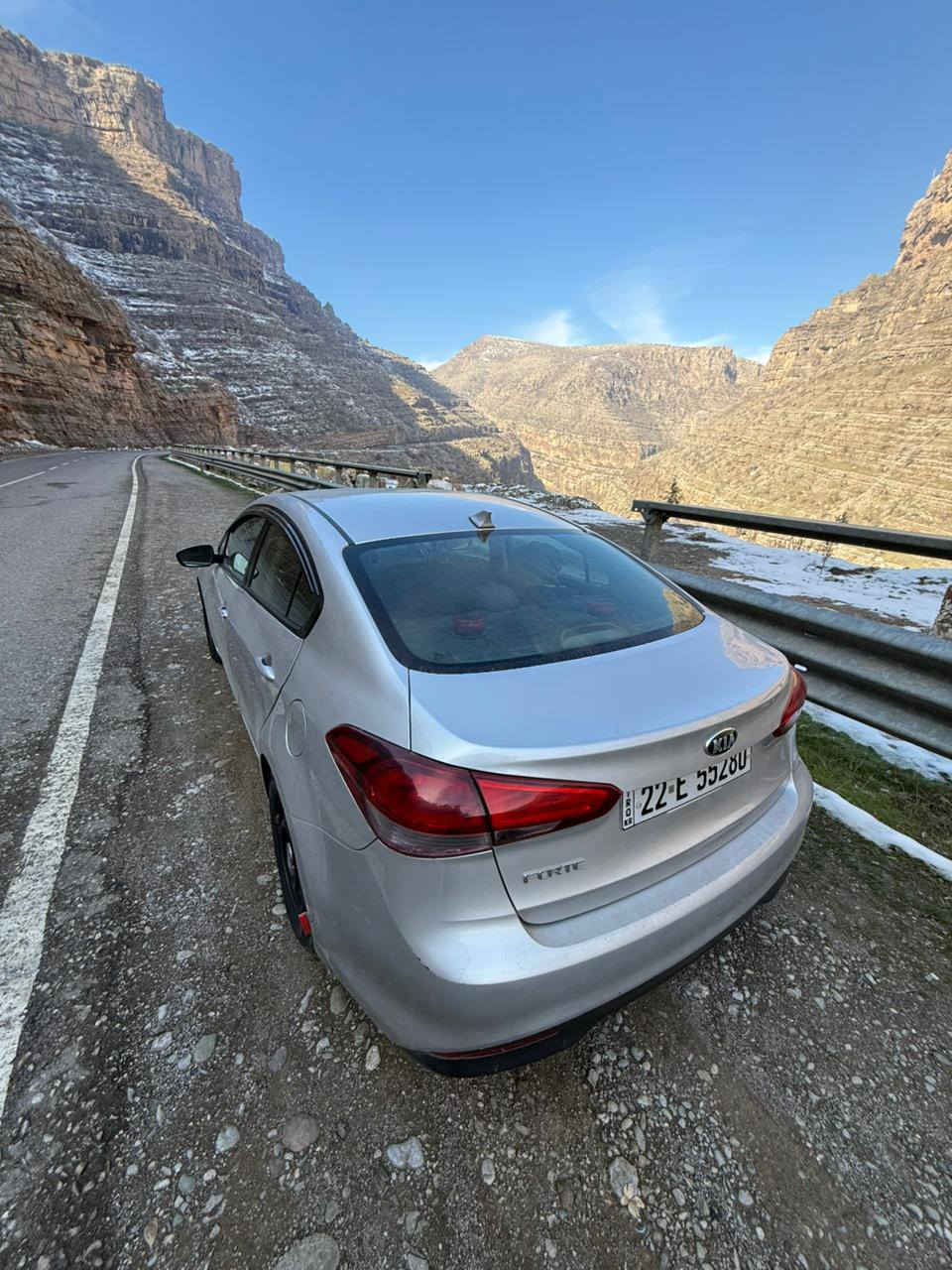 سيارة جاهزه مابيه نقص
مكينة كير كله جديد صدر جديد 
تخم تاير جديد رقم اربيل الجديد 
سنوية جديدة بسمي تحويل ثاني يوم 
بيها حادث جاملغ وبنيد بدون داخل بدون تبديل 
فقط صبغ موجود سونار وصور امريكا بل منشور 
الشراي يتصل عل رقم ‏‪***********‬‏ مكان سيارة 
ديالى بعقوبه السعر 116 وبيه مجال
