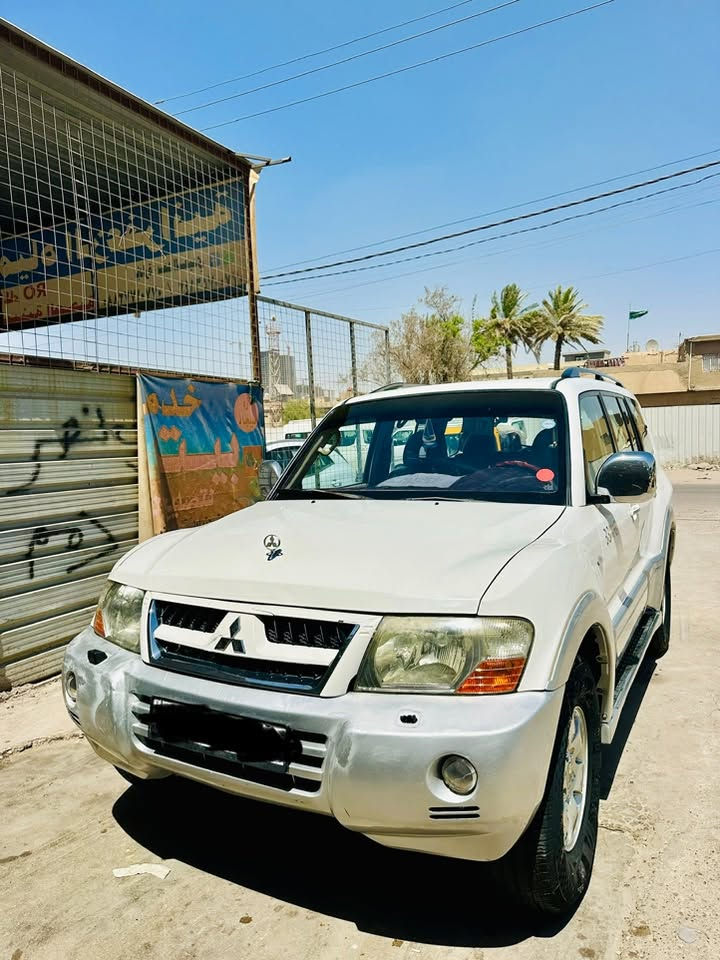 باجيرو حبتور 2006 ابيض
سياره فول فتحه شاشه كامره  طخم تاير جديد صدر جديد مكينه المرغوبه 3000 مكينه كير ابلادي بلجيس السياره بدون كص ثلاجه تبريد تدفئه جلد مابيه اي نقص  بيه لوحات وسنويه جاهزه السياره ضايعه بلشارع ماعليه عين ابد 7 راكب عائليه مال جناي السعر 48 ادوات
رقم الهاتف ***********
