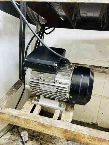 اغراض للبيع للتواصل ***********واتساب
