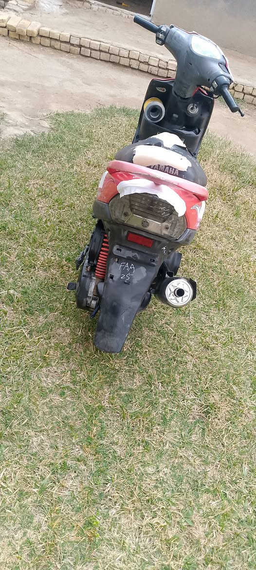 السلام عليكم دراجه ماكس عدلة رمبة صارلهة أقل الشهر من طلعت من الحاوية الدراجة كلهة ختم واحد وبرغي واحد ما مفتوح بيهة ول الصلنصة البلاد موجودة المكان الوركاء ***********
